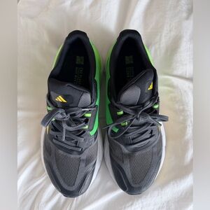 Adidas ADISTAR CS RUNNING SHOES Eco-Friendly Black, Yellow and Green Shoes